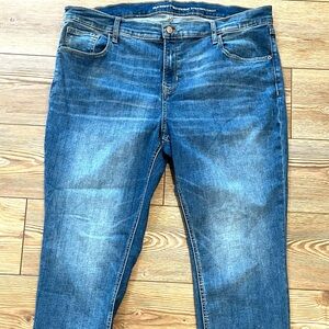 Old Navy Boyfriend Straight Jeans Women's 18R Plus Blue Stretch Denim High Rise